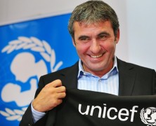 pe cine ati vrea sa intilniti?
