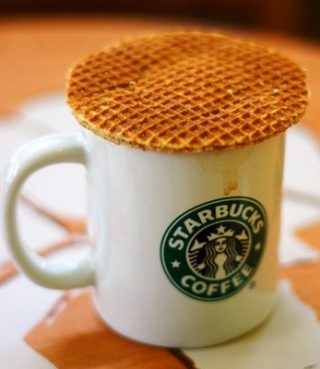 starbucks_caramel_waffle