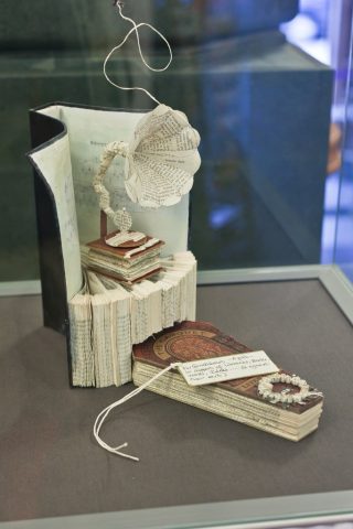 chrisscottanonbooksculptures6