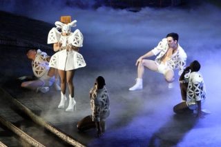lady-gaga-concert-bucuresti-piata-constitutiei-live-1