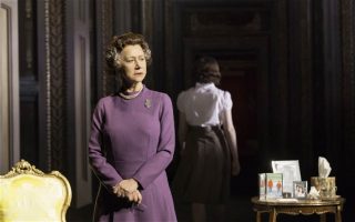 THE-AUDIENCE-Mirren