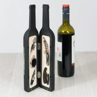 wine-craft-bottle-lifestyle