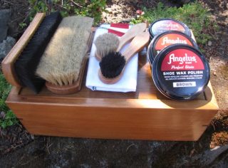 Shoe Shine Kit