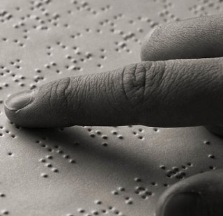 reading-braille-brian-mollenkopf