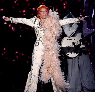gaga bowie grammy 2016