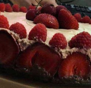 cheesecake cu zmeura