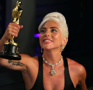 best-original-song-winner-for-shallow-from-a-star-is-born-news-photo-1127323657-1551126331
