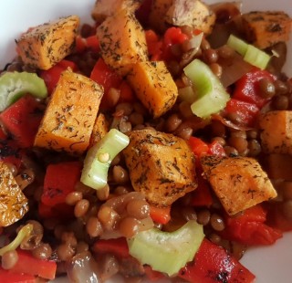 salata cartofi dulci linte ardei copti